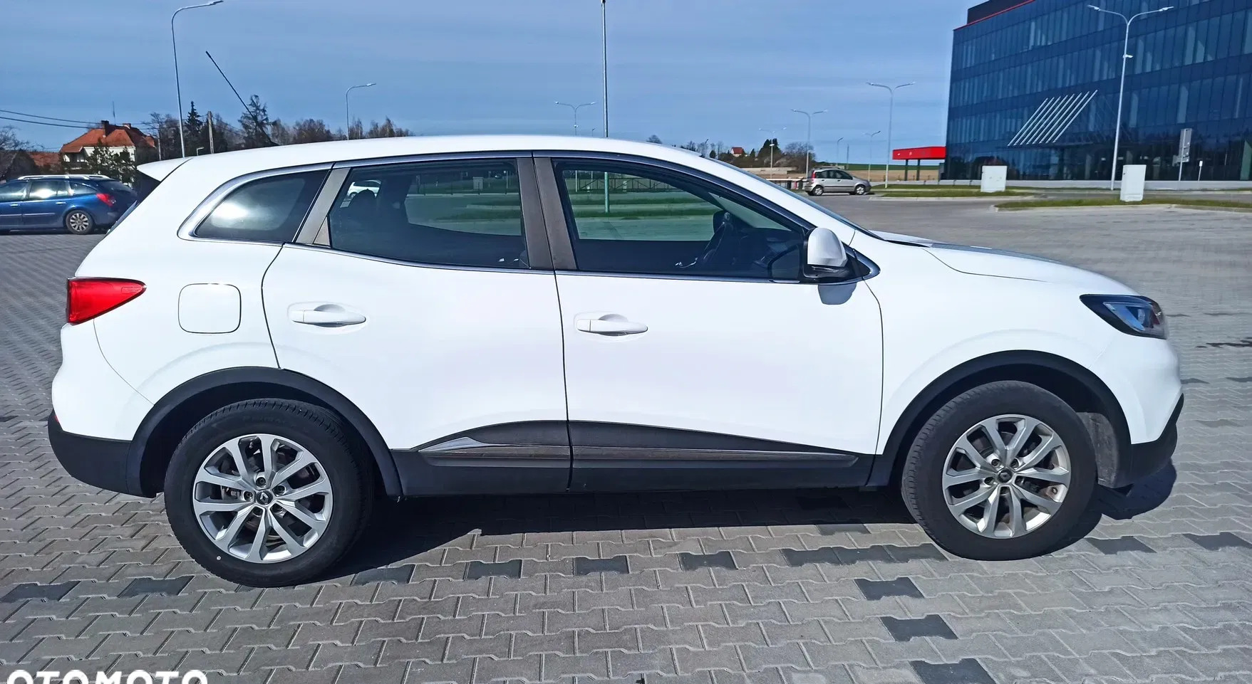 renault Renault Kadjar cena 48900 przebieg: 77900, rok produkcji 2016 z Kępno